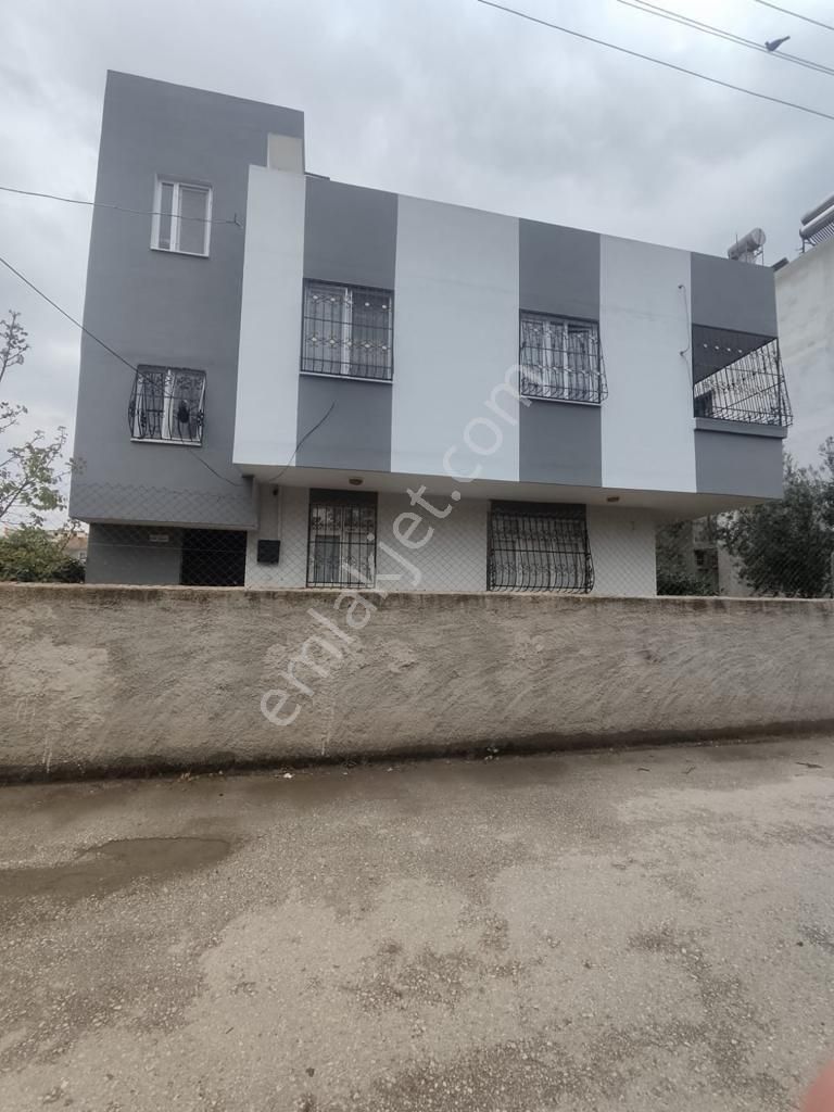 Adana Yüreğir Mutlu Mahallesi'nde Satılık 2 Katlı Müstakil