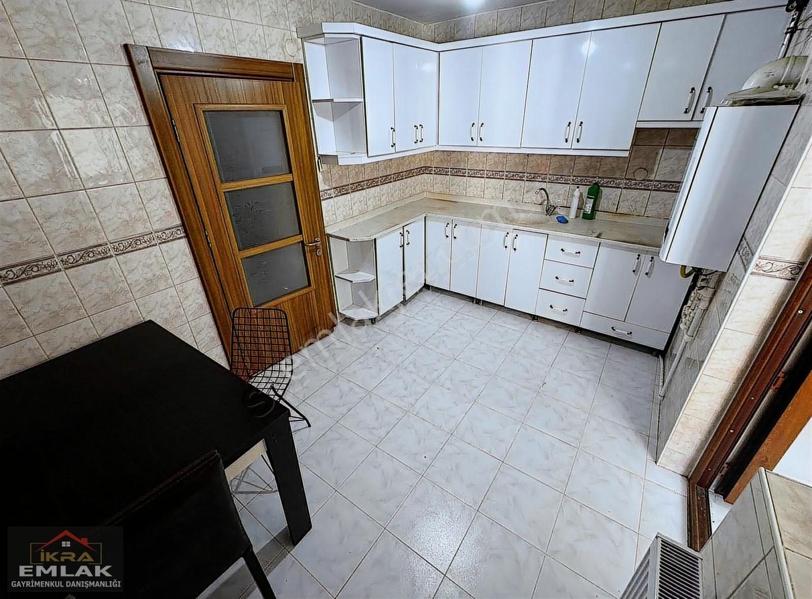 İkra Emlak'dan Özlem Caddesi Üzeri 3+1 (boş) Bölgenin En Uygunu
