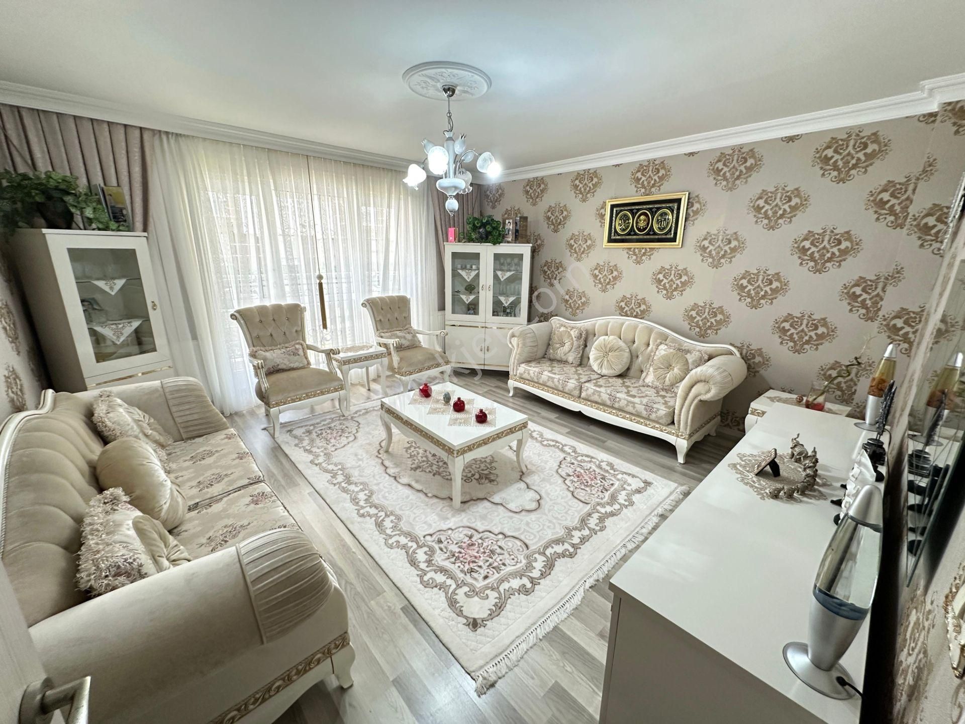 Evim Ankara'dan Acil Satılık!! Atapark'ta Ovacık Sınırı Full+full Yapılı Yeni Binada Geniş 3+1!!