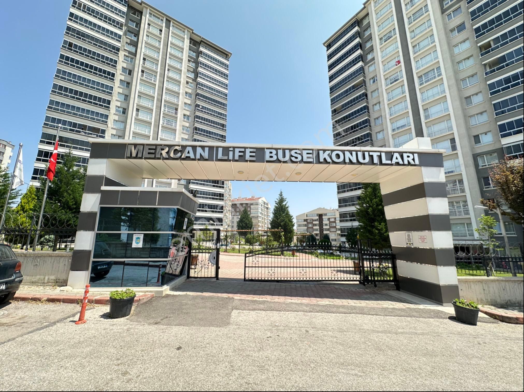 Eryaman Ata Mahallesi Mercan Life Buse Konutlarında Fırsat Daire