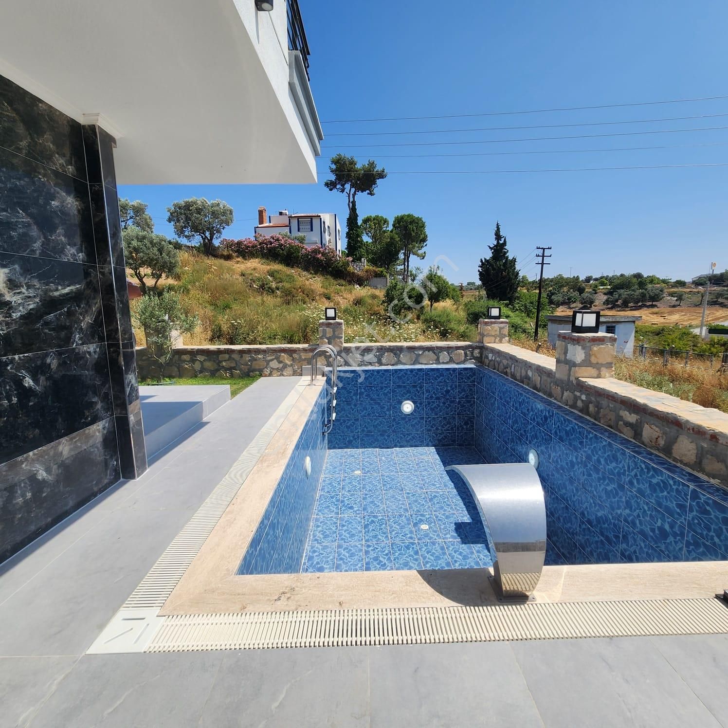 Didim Hisar Mahallesinde Tam Müstakil Takasa Açık Akıllı Villa - Görsel 2