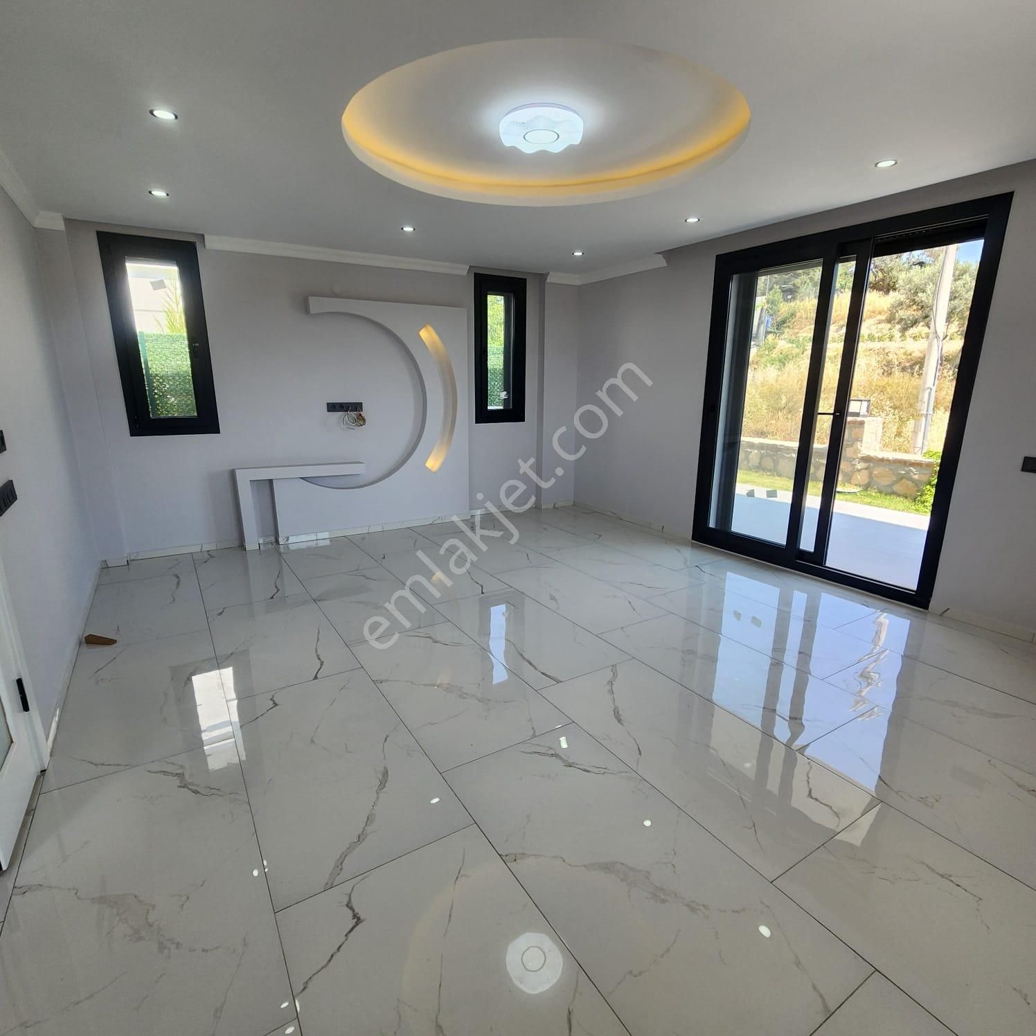 Didim Hisar Mahallesinde Tam Müstakil Takasa Açık Akıllı Villa - Görsel 7