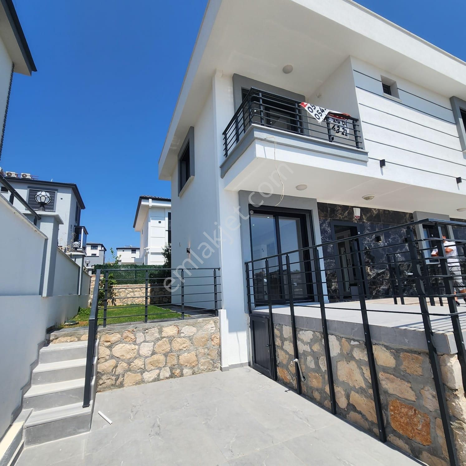 Didim Hisar Mahallesinde Tam Müstakil Takasa Açık Akıllı Villa - Görsel 3