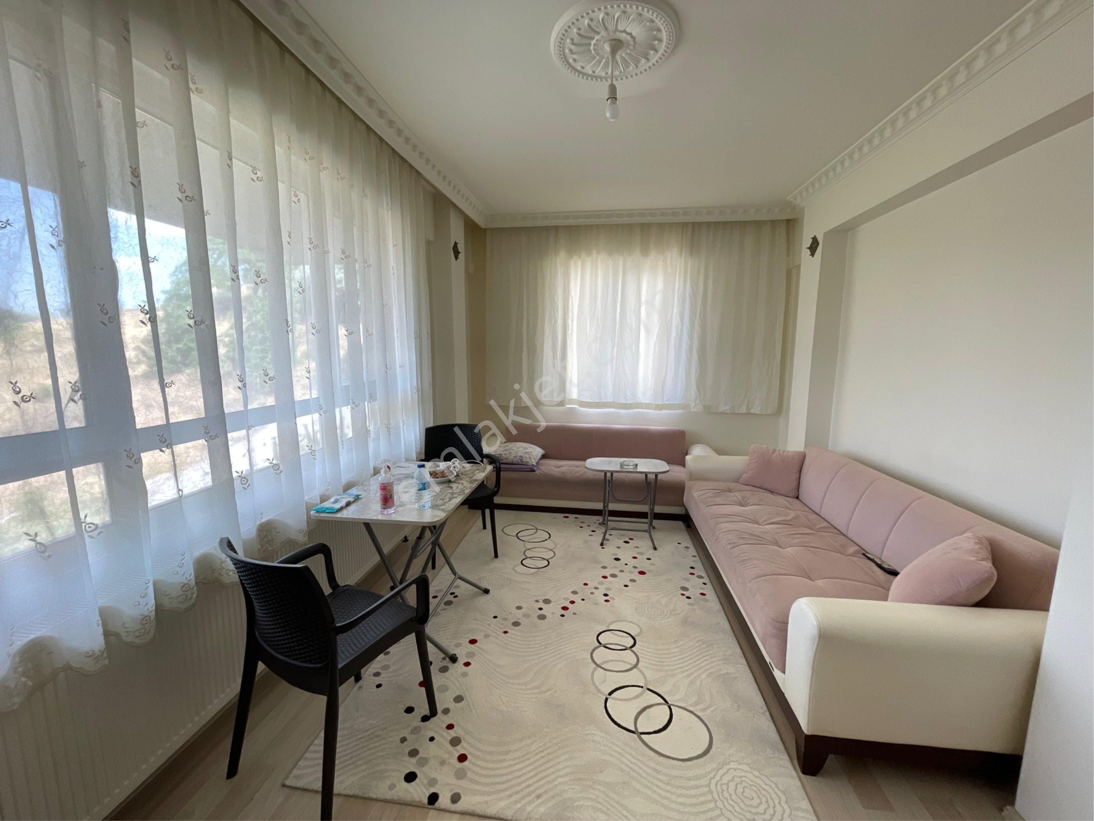 23 Nisan Mahallesinde Ara Katta Asansörlü 3+1 Bağımsız Satılık Daire - Görsel 3