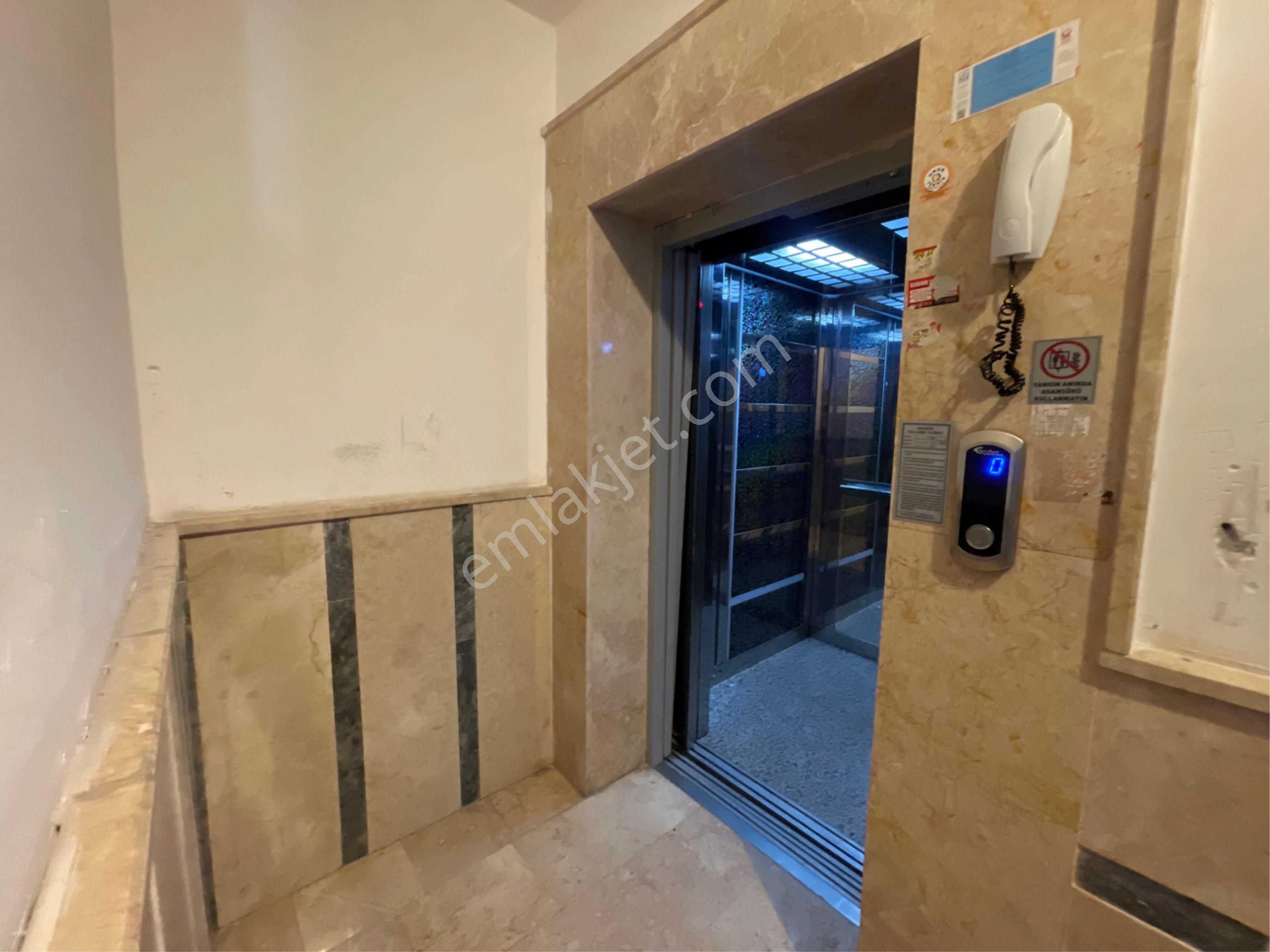 23 Nisan Mahallesinde Ara Katta Asansörlü 3+1 Bağımsız Satılık Daire - Görsel 11