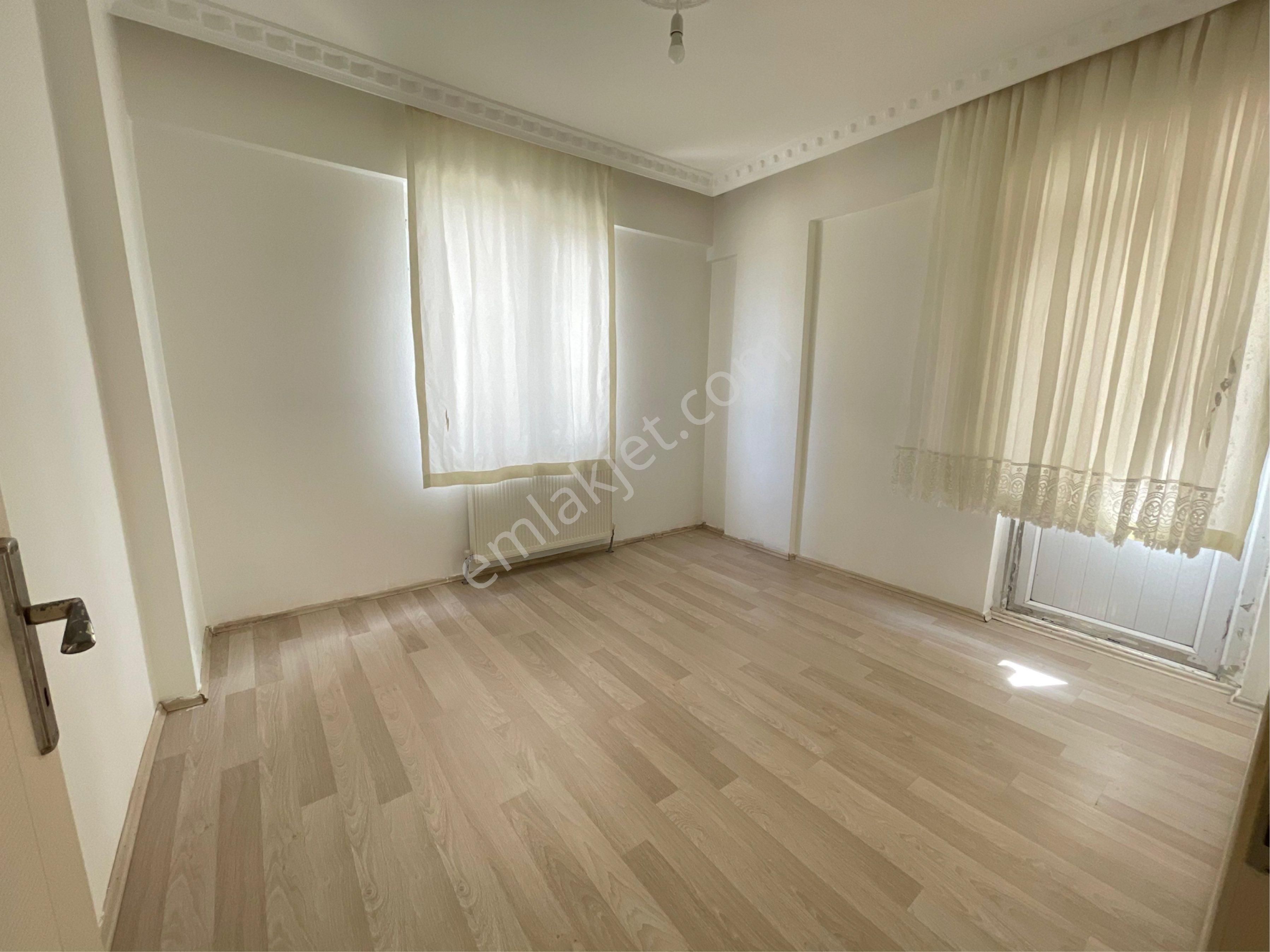 23 Nisan Mahallesinde Ara Katta Asansörlü 3+1 Bağımsız Satılık Daire - Görsel 5