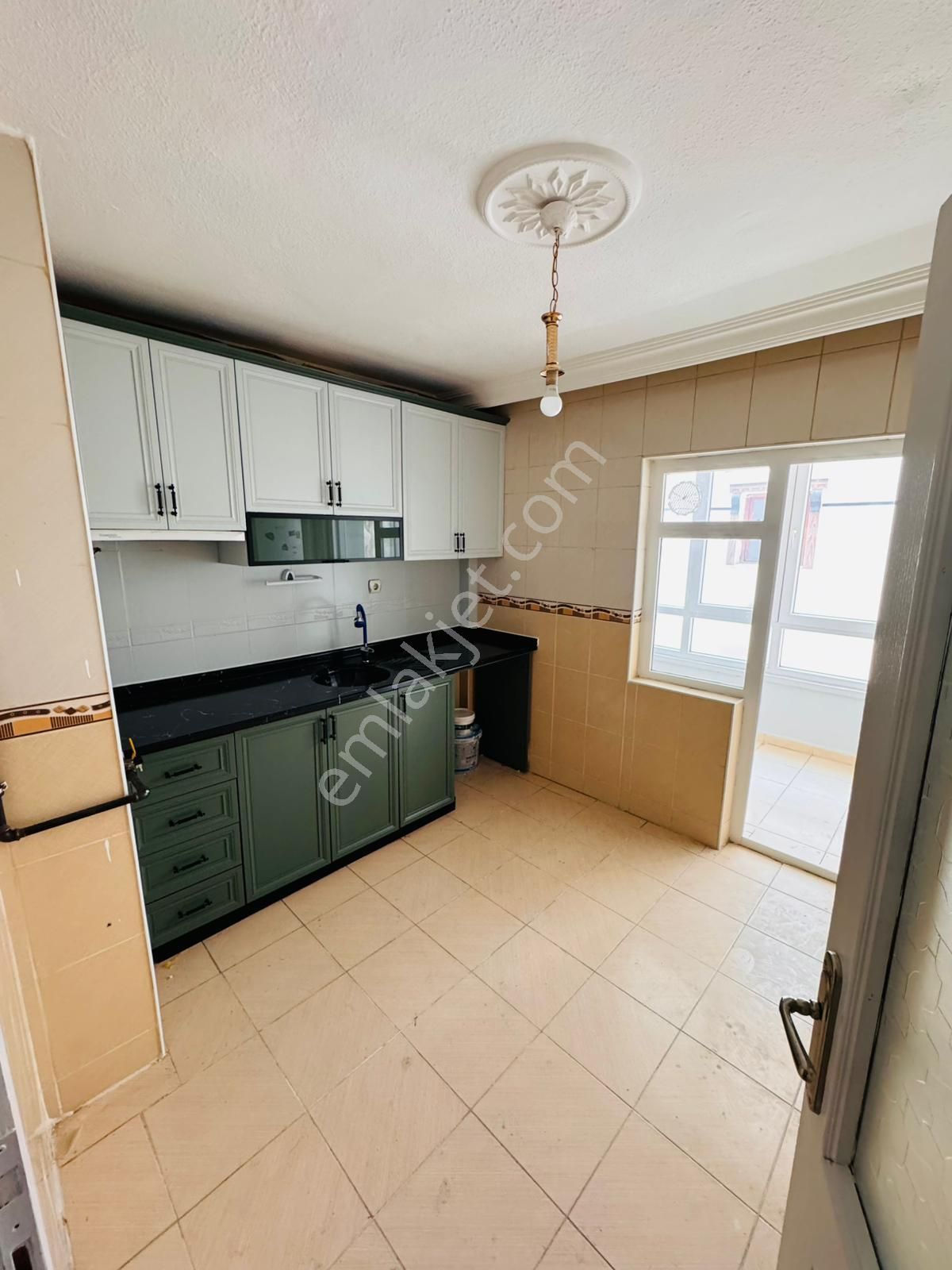 Tandoğan Mah 3+1 Bağımsız Ara Kat Yapılı Daire