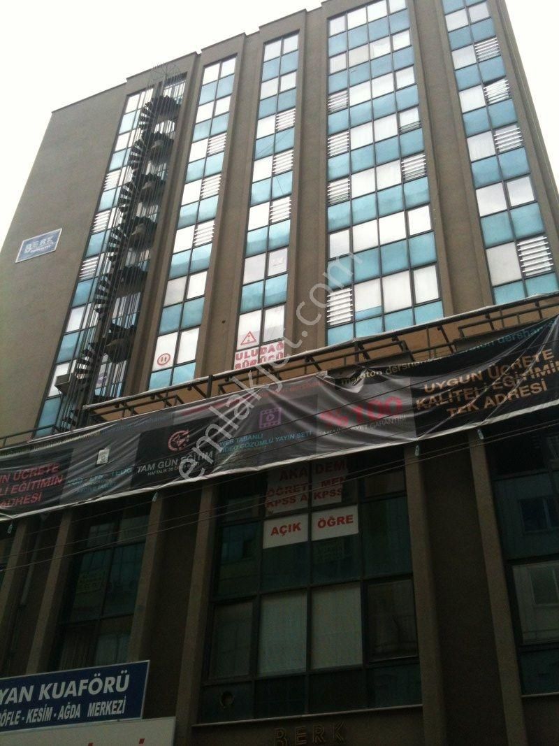 Osmangazi Fomara'da 30 M2 Kiralık İşyeri