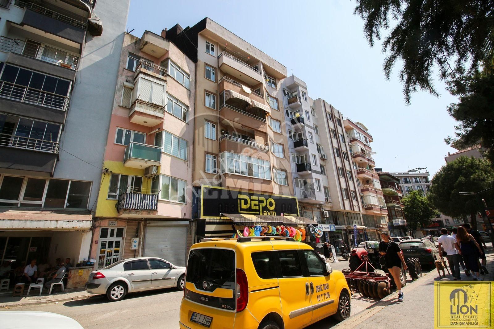 Erdek Yalı Mahallesinde Çift Cephe,asansörlü 3+1 Satılık Daire