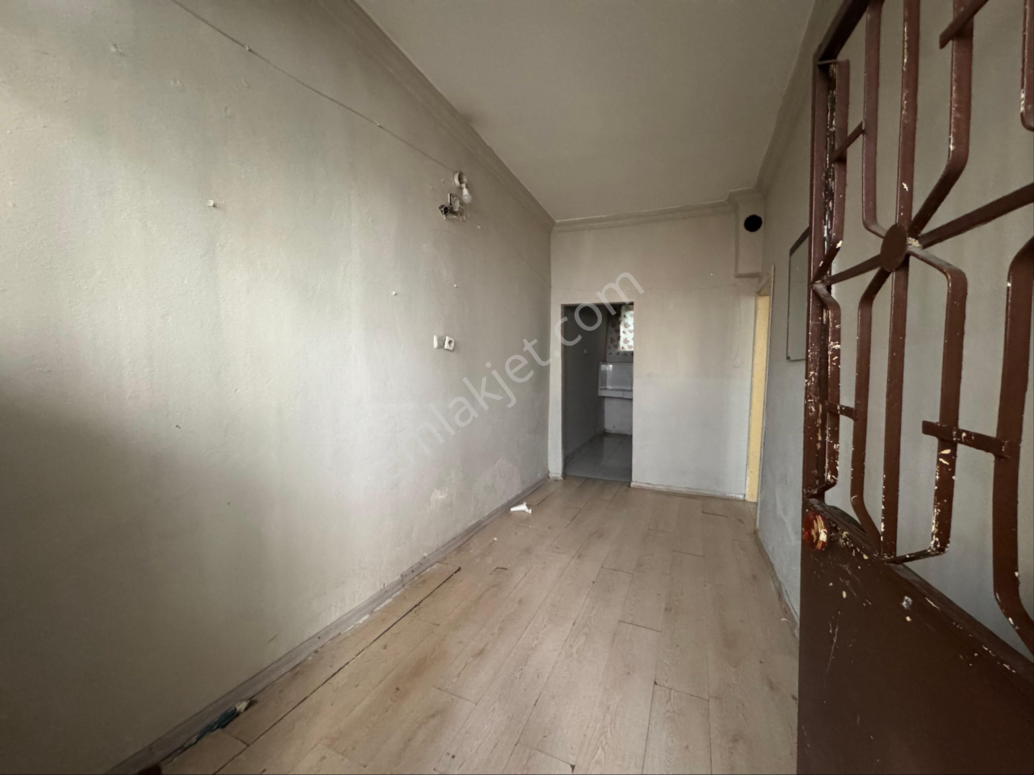 Kuzenler Emlaktan Kiralık 1+1 Daire