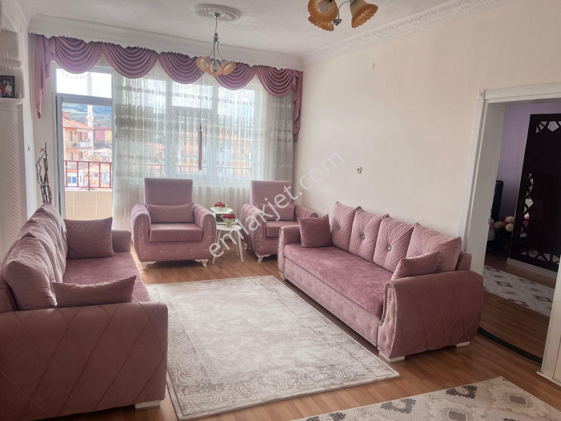 Erol Emlak Tan Mermerciler Kavşahı Yeni Doğan Mah Kiralık3+1 Daire