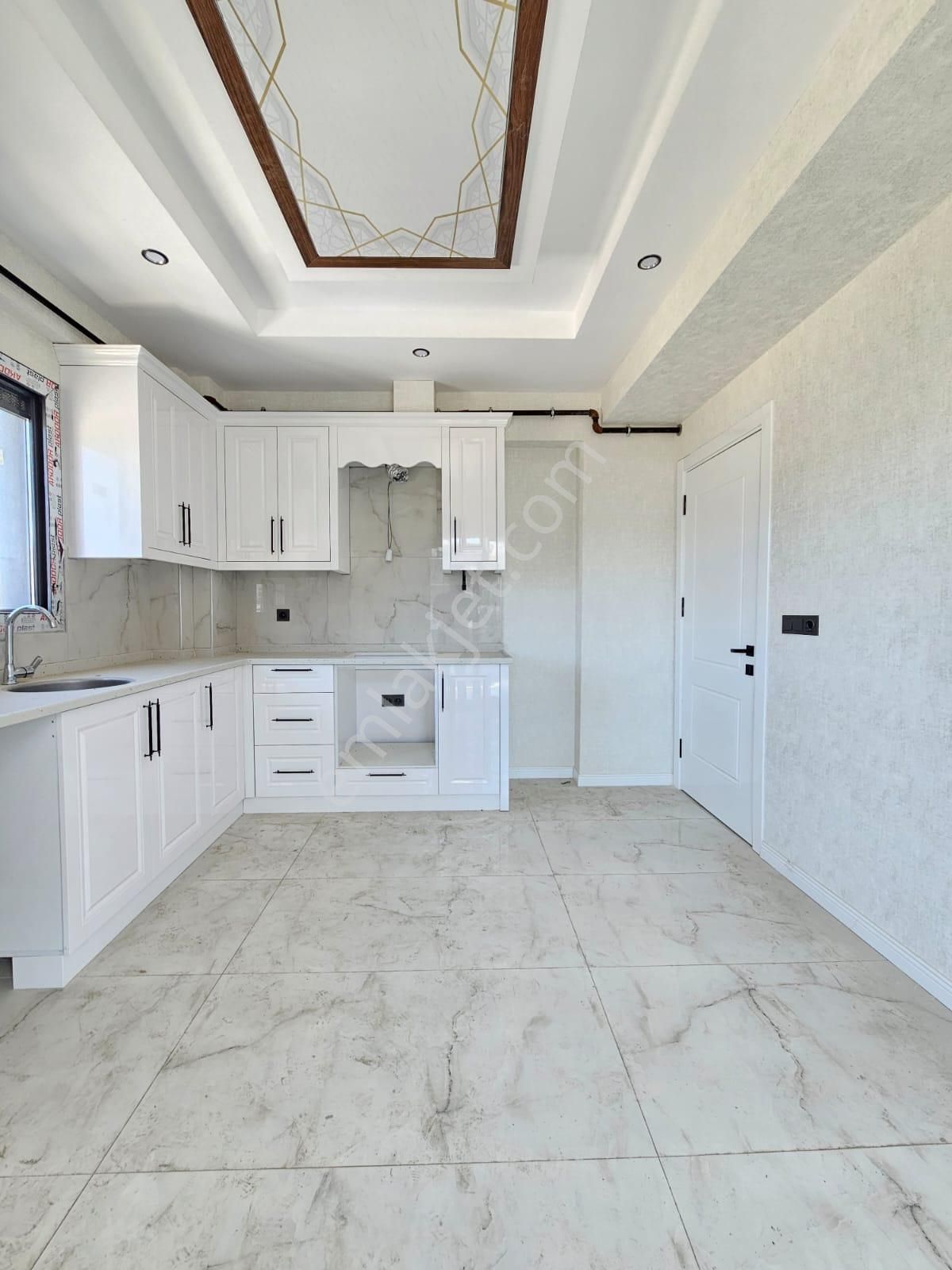 Denizli Şemikler'de 3+1 160 M2 Muhteşem Konumda Lüks Daire
