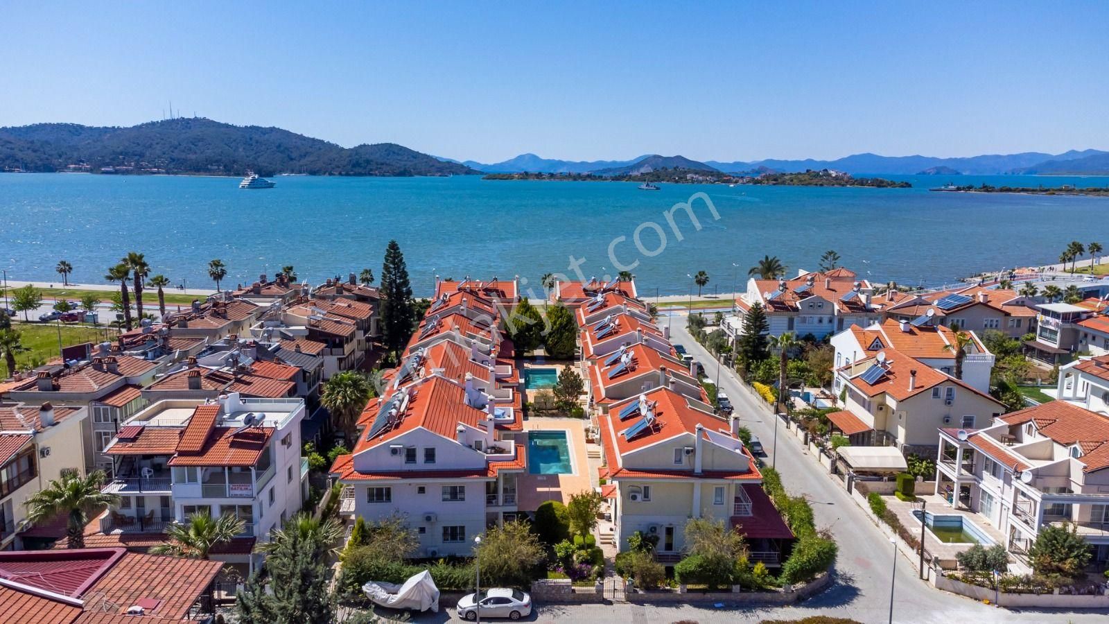 Goldhouse Dan Satılık Villa Akarca Da 4+1 Tripleks - Görsel 9