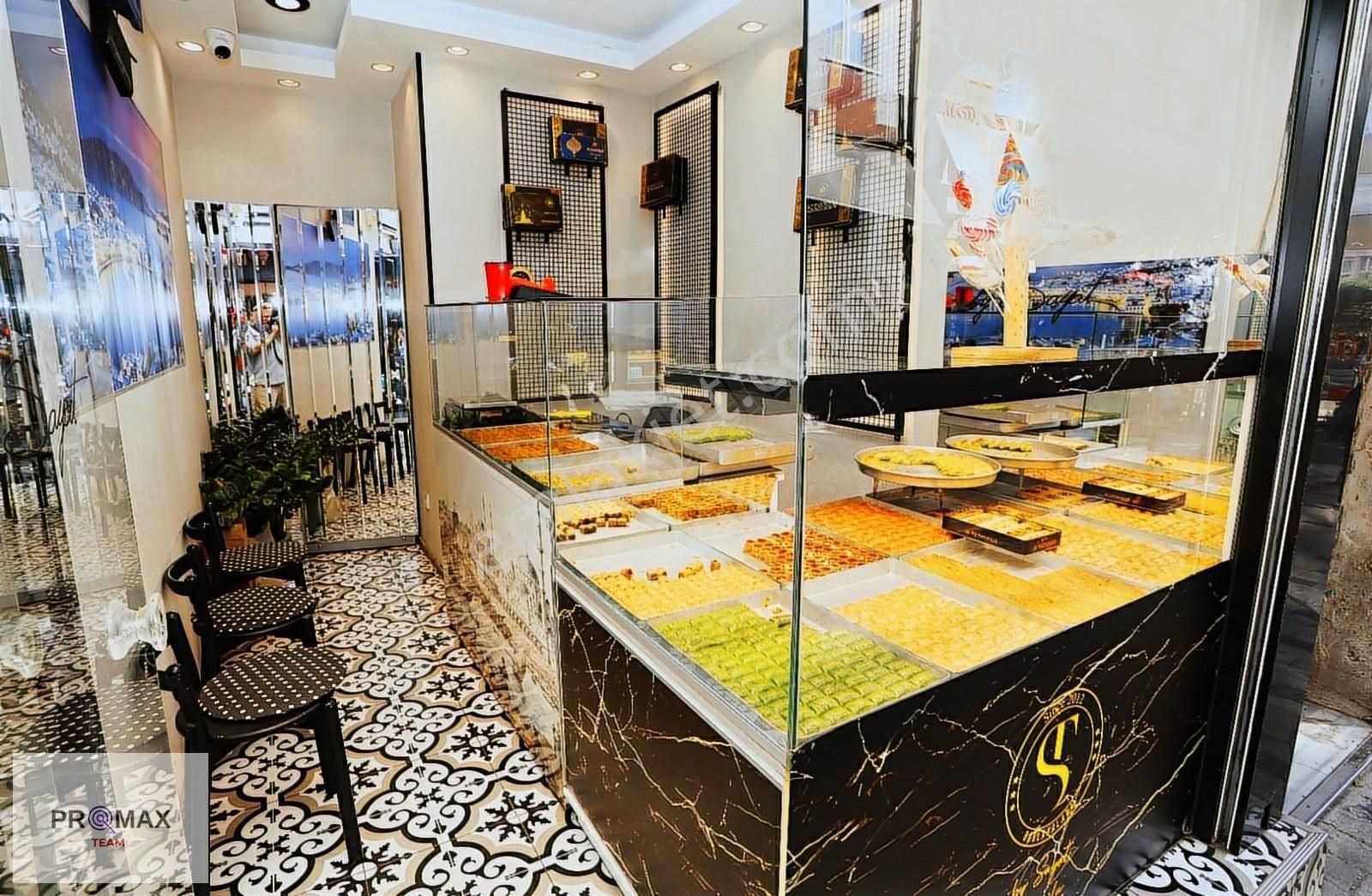 Baruthane Caddesinin En İşlek Yerinde 12yıllık Baklavacı Devren