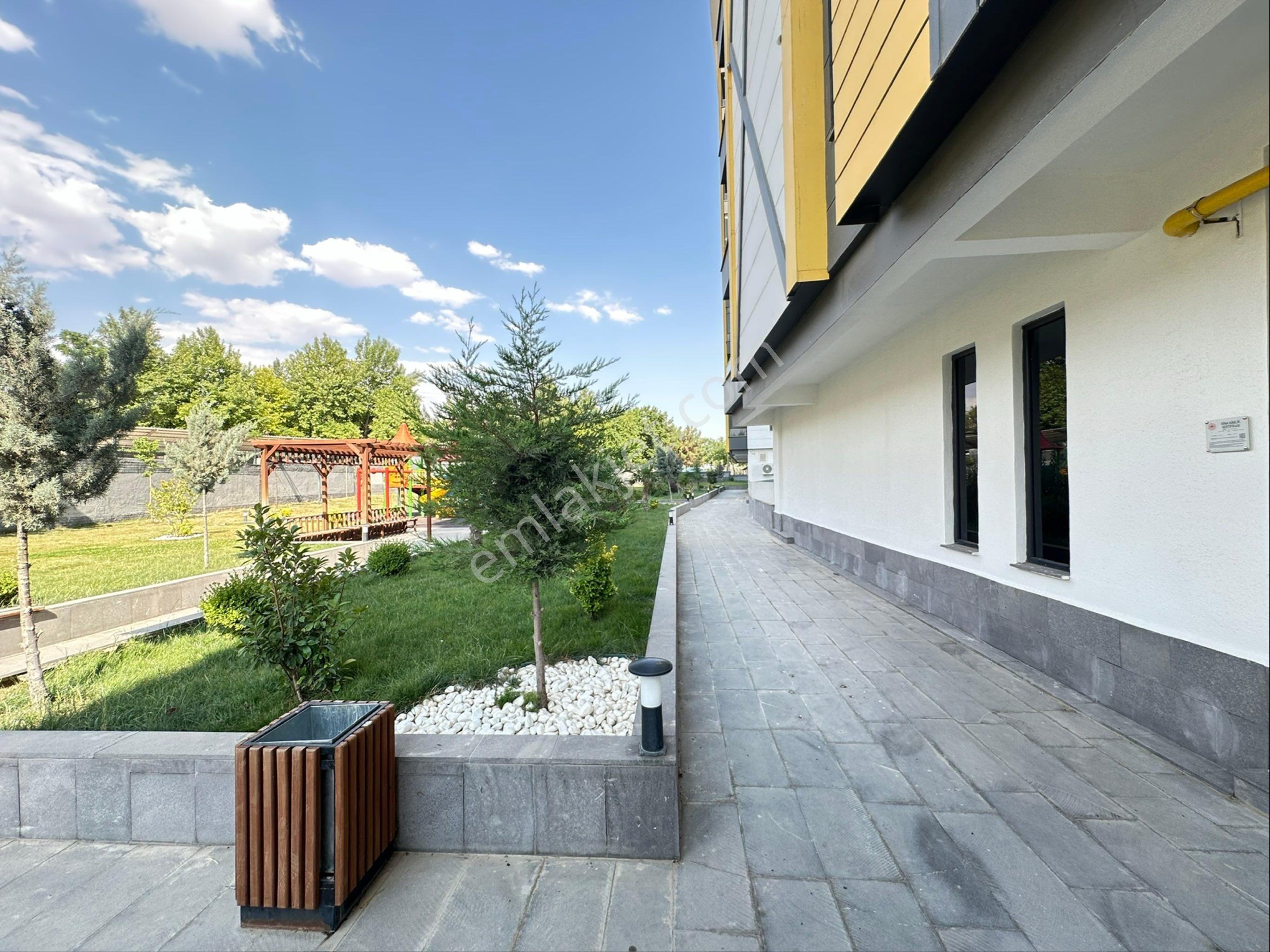 Şanlı Gayrimenkulden Satılık Ultra Lüks 5+1 Daire - Görsel 27