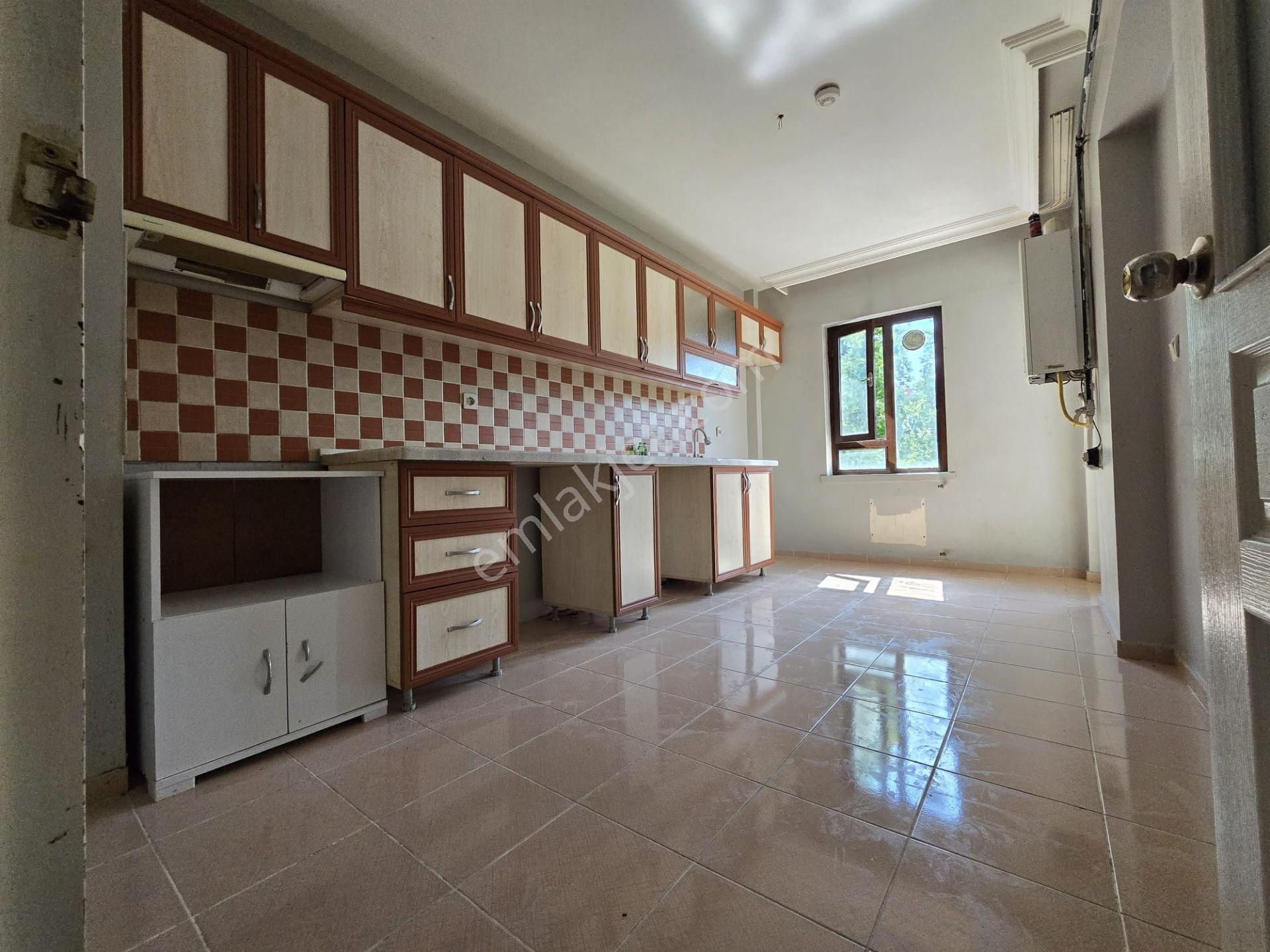 Piyade Mah Satılık 3+1 Park Cepheli Geniş Balkonlu Öncephe Daire