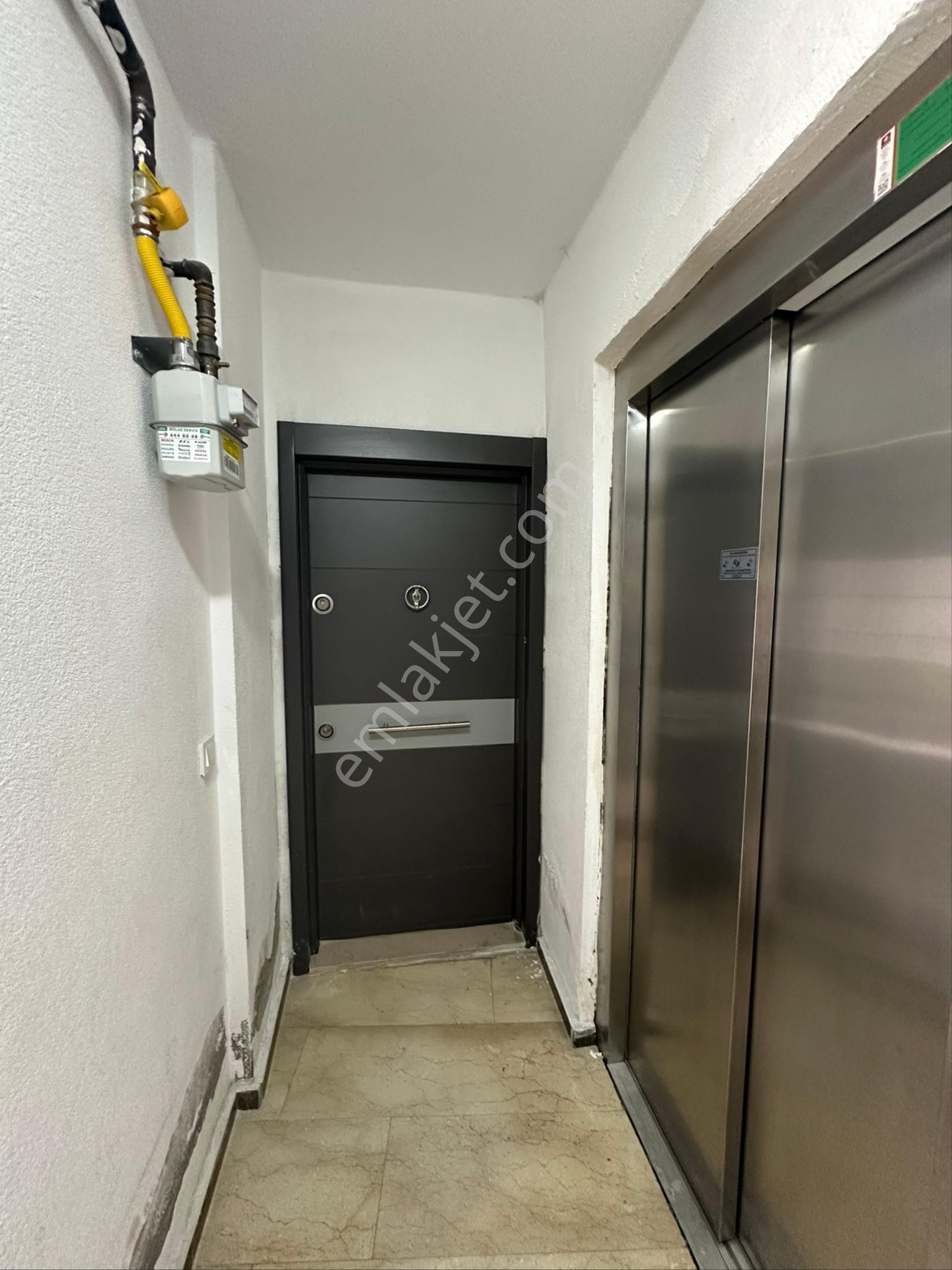 Haliç Üni. Yürüme Mesafesinde 1+1 Sıfır Eşyalı Düz Giriş Kiralık