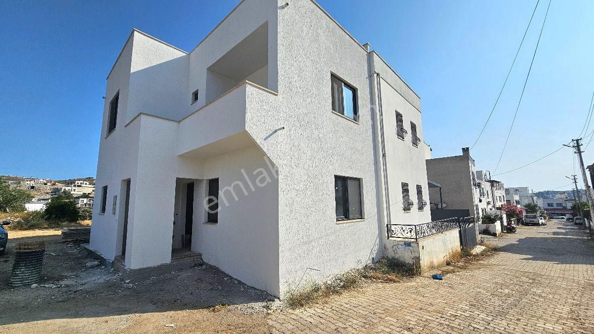 Bodrum Gümüşlük Merkezde Satılık Yapım Aşamasında 2+1 İkiz Dubleks