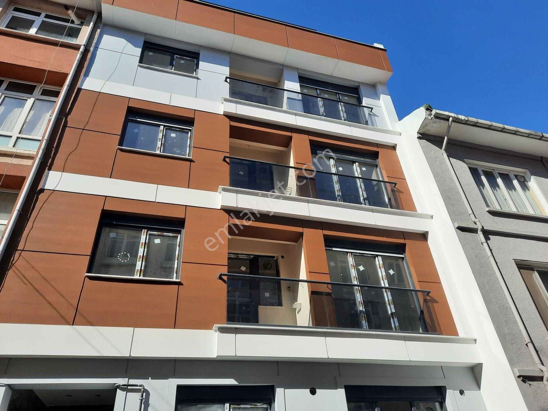 Deluxe 26 ' Dan Yeni Binada Yüksek Giriş 2+1 80 M2 Daire
