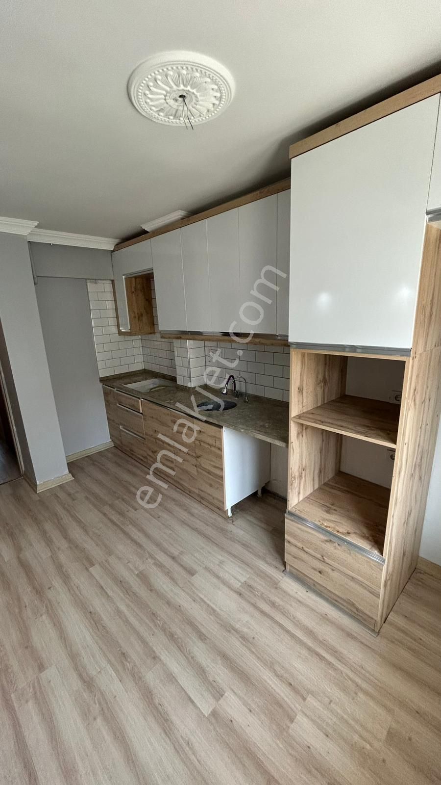Manisa Şehzadeler Mimarsinan Mah. Full Lüks 2+1 Kapalı Mutfak
