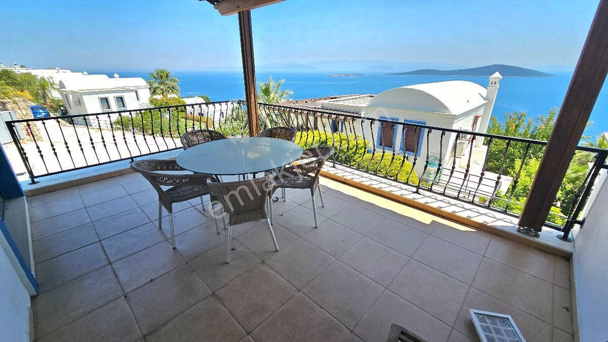 Bodrum Gündoğanda Satılık Özel Plajlı Sitede Deniz Manzaralı Bahçeli 4+1 Müstakil Villa - Görsel 34