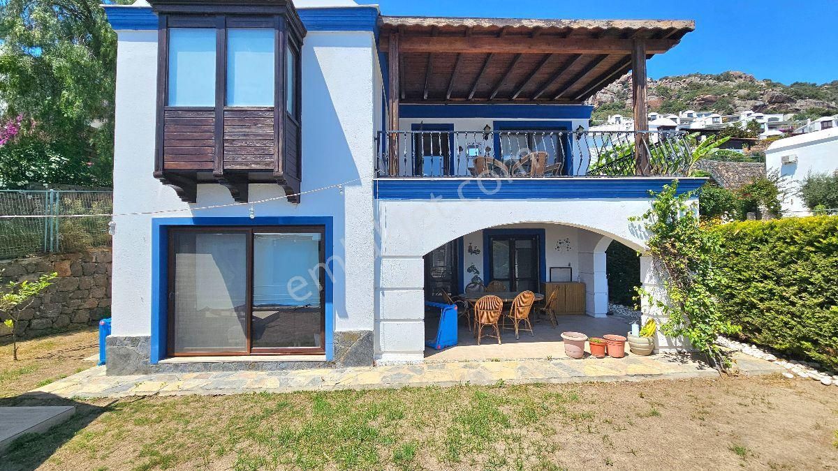 Bodrum Gündoğanda Satılık Özel Plajlı Sitede Deniz Manzaralı Bahçeli 4+1 Müstakil Villa - Görsel 3