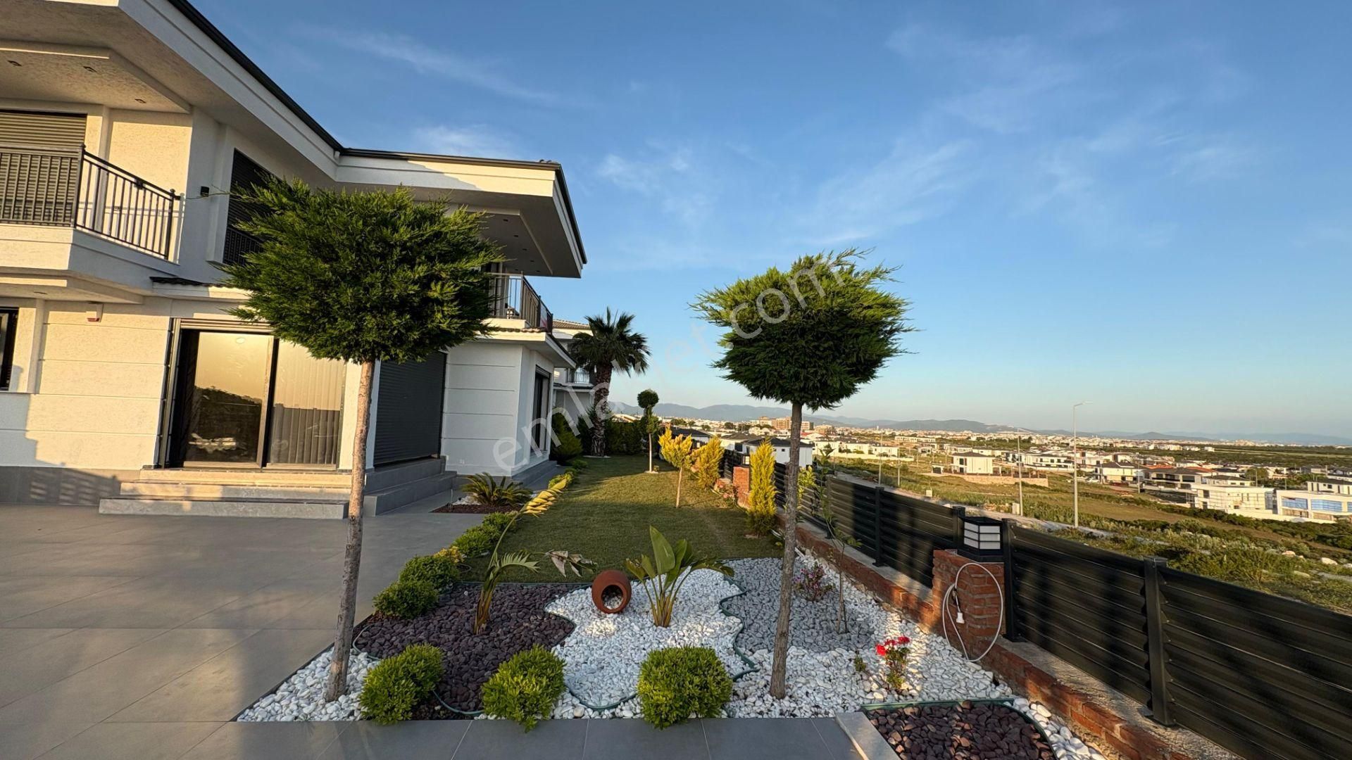 Didim 500 M2 Arsa İçinde 6+1 Sinema Odası Spor Odalı Ful Deniz Manzaralı Müstakil Villa Satışda - Görsel 4