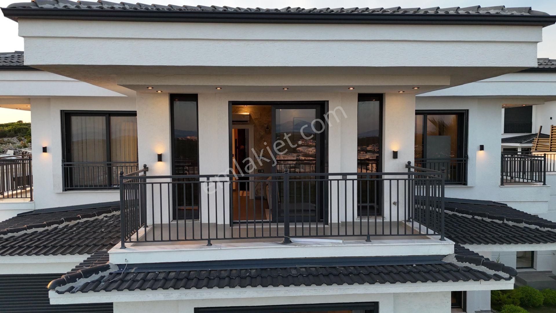 Didim 500 M2 Arsa İçinde 6+1 Sinema Odası Spor Odalı Ful Deniz Manzaralı Müstakil Villa Satışda - Görsel 19