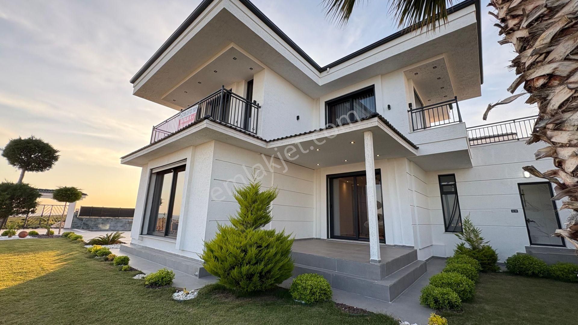 Didim 500 M2 Arsa İçinde 6+1 Sinema Odası Spor Odalı Ful Deniz Manzaralı Müstakil Villa Satışda - Görsel 5