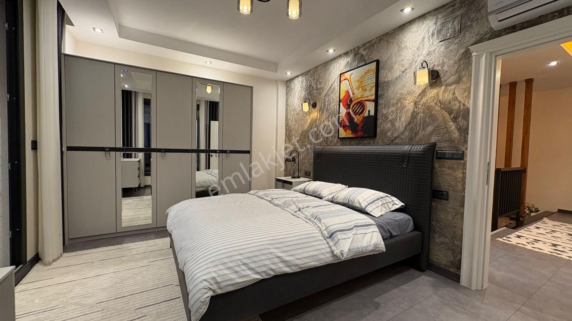 Didim 500 M2 Arsa İçinde 6+1 Sinema Odası Spor Odalı Ful Deniz Manzaralı Müstakil Villa Satışda - Görsel 14