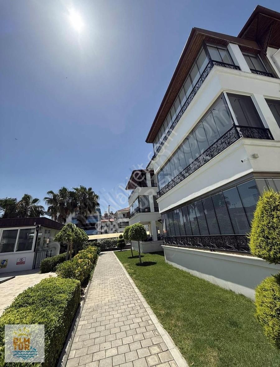 Dlm Tur'dan Havuzlu Sitede Satılık 3+1 Daire