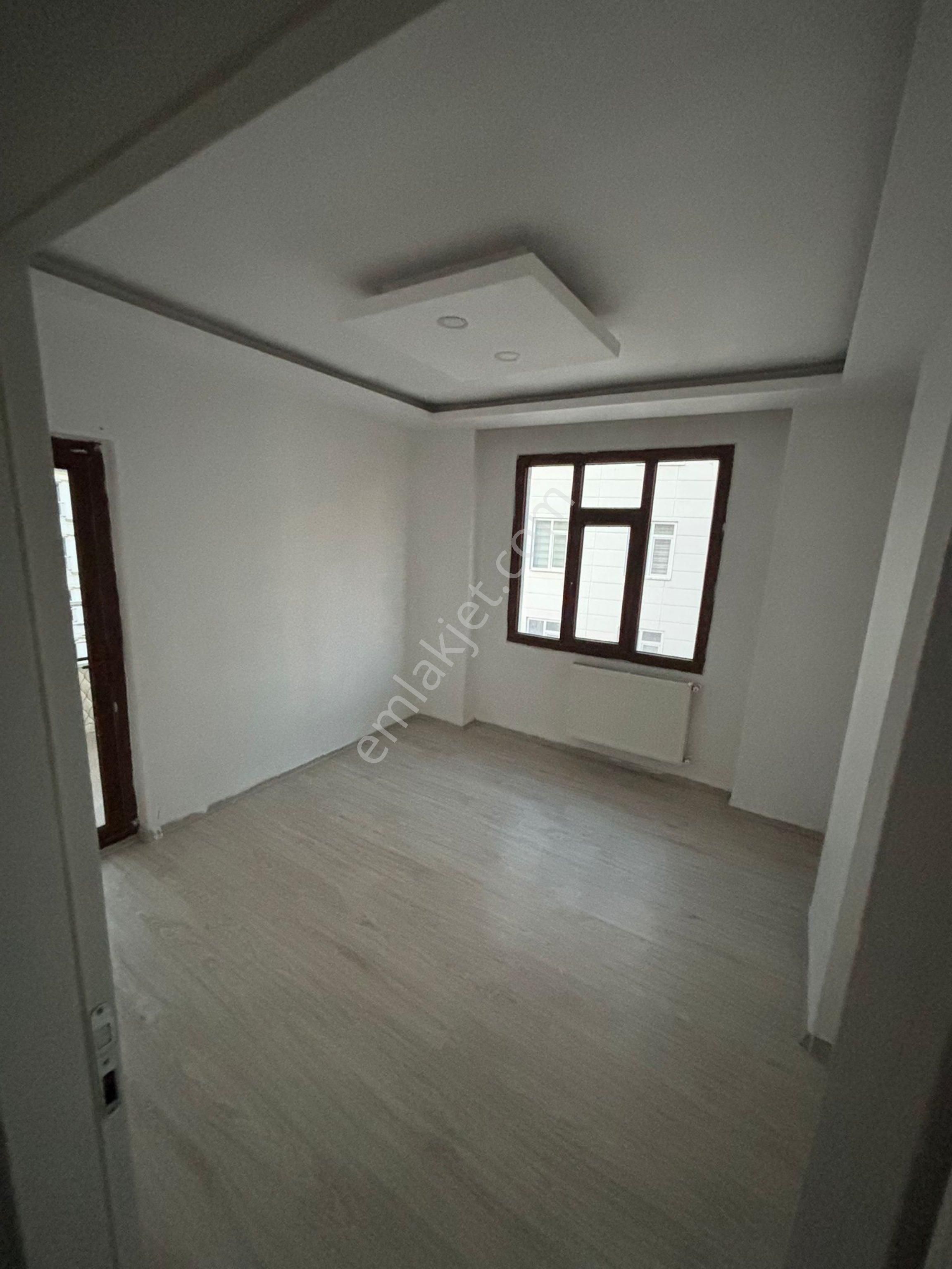 Acil Emlaktan Kiralık 2+1 Daire
