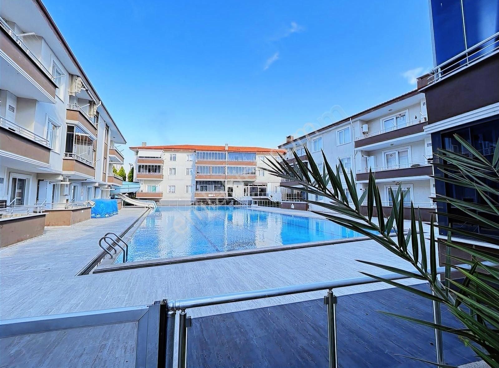 Sakarya Karasu'da 2+1 Havuzlu Site Bağımsız Mutfak Satılık Daire - Görsel 7