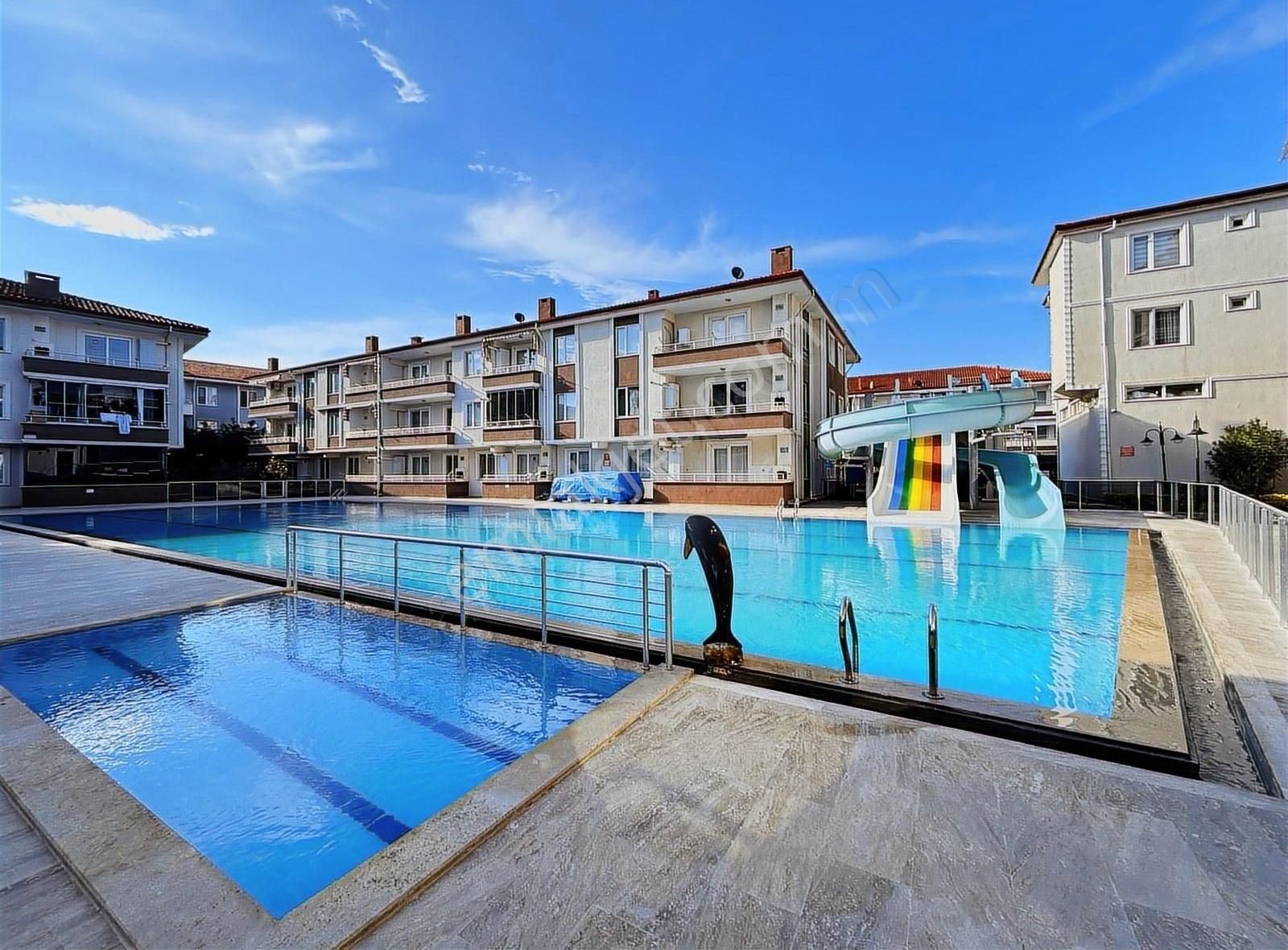 Sakarya Karasu'da 2+1 Havuzlu Site Bağımsız Mutfak Satılık Daire - Görsel 4
