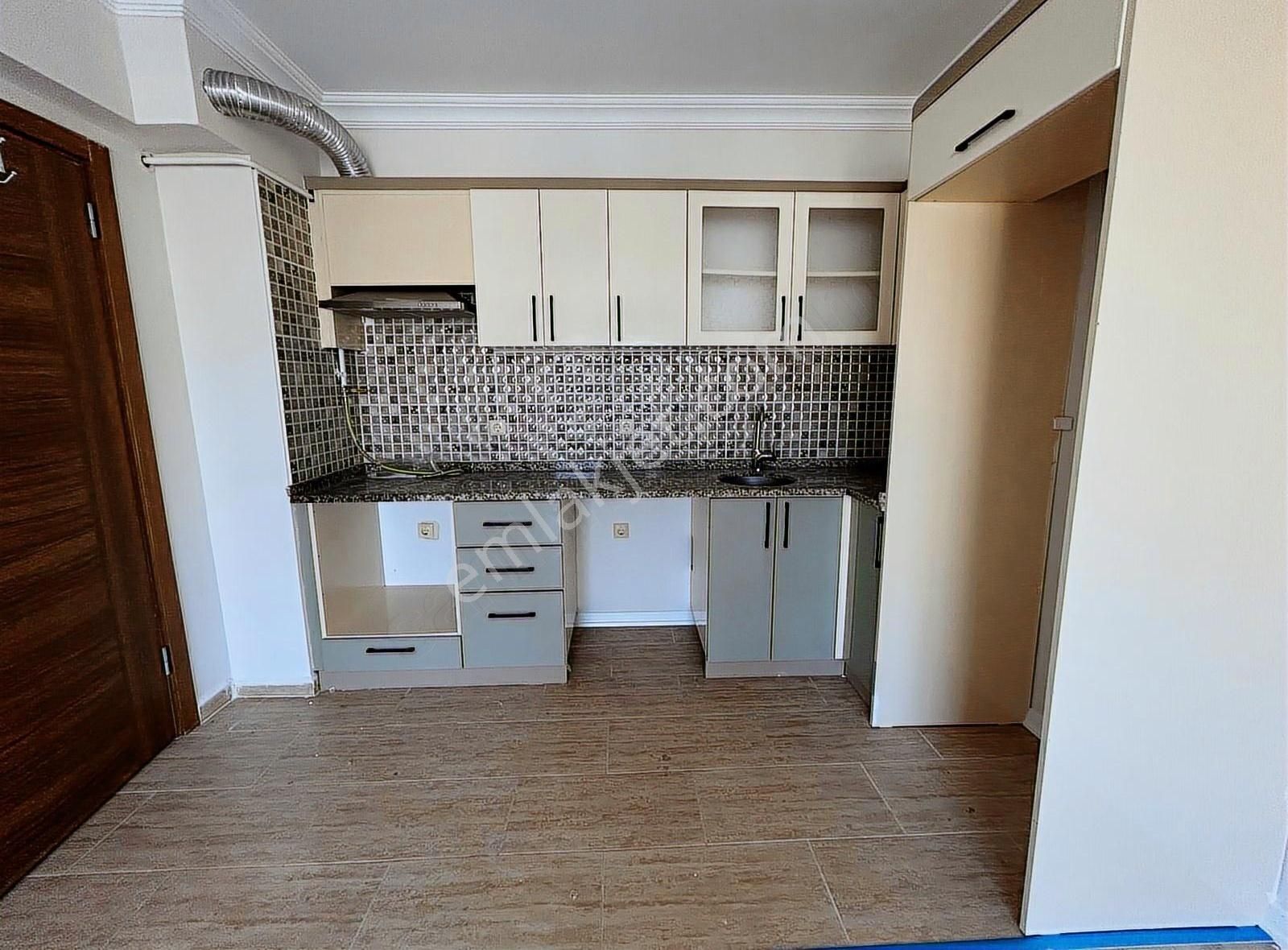 Sakarya Karasu'da 2+1 Asansörlü Bağımsız Mutfak Havuzlu Site - Görsel 14