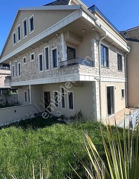 Sakarya Kocaali 3+1 Deniz Manzaralı Satılık Villa