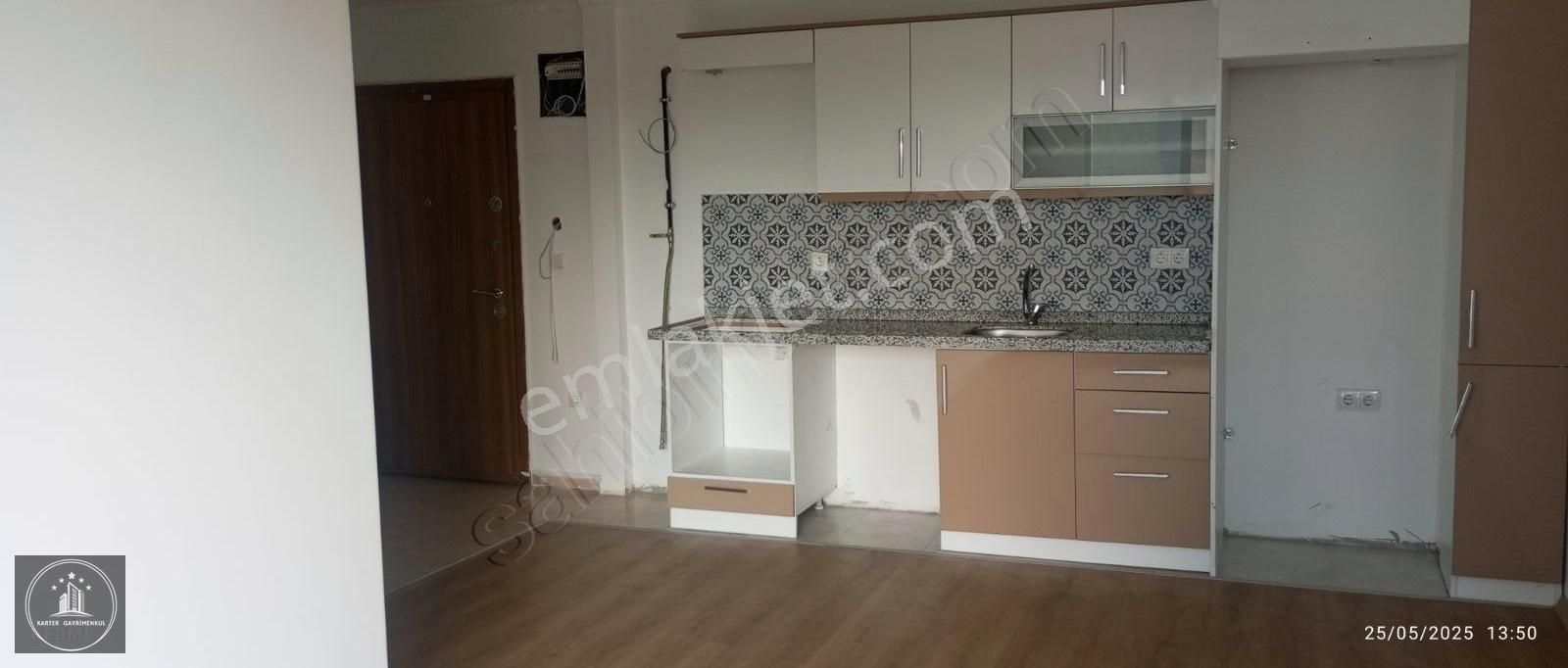 Küçükçekmece Kapanarya Gold Evleri Kiralik 2+1 Daire