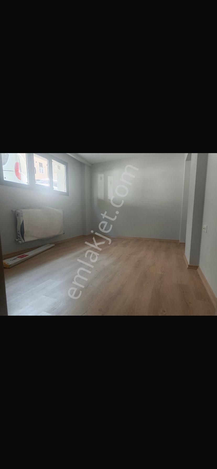 Bahçelievler Soğanlı Mahallesi'nde 2+1 70 M2 Sıfır Bahçekatı Satılık Daire