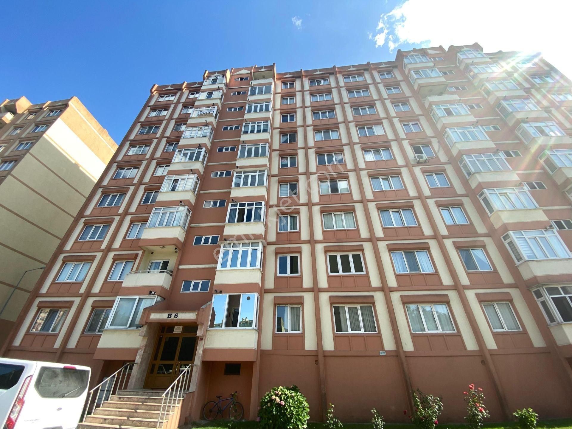 Beylikdüzü Kavaklı İhlas Marmara Evleri 2.kısımda B Tipi Satılık 3+1 115 M2 Daire