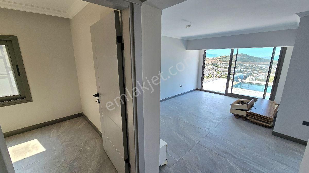 Bodrum Gümüşlük'te Satılık Özel Havuzlu Deniz Manzaralı 3+1 Müstakil Sıfır Villa - Görsel 21