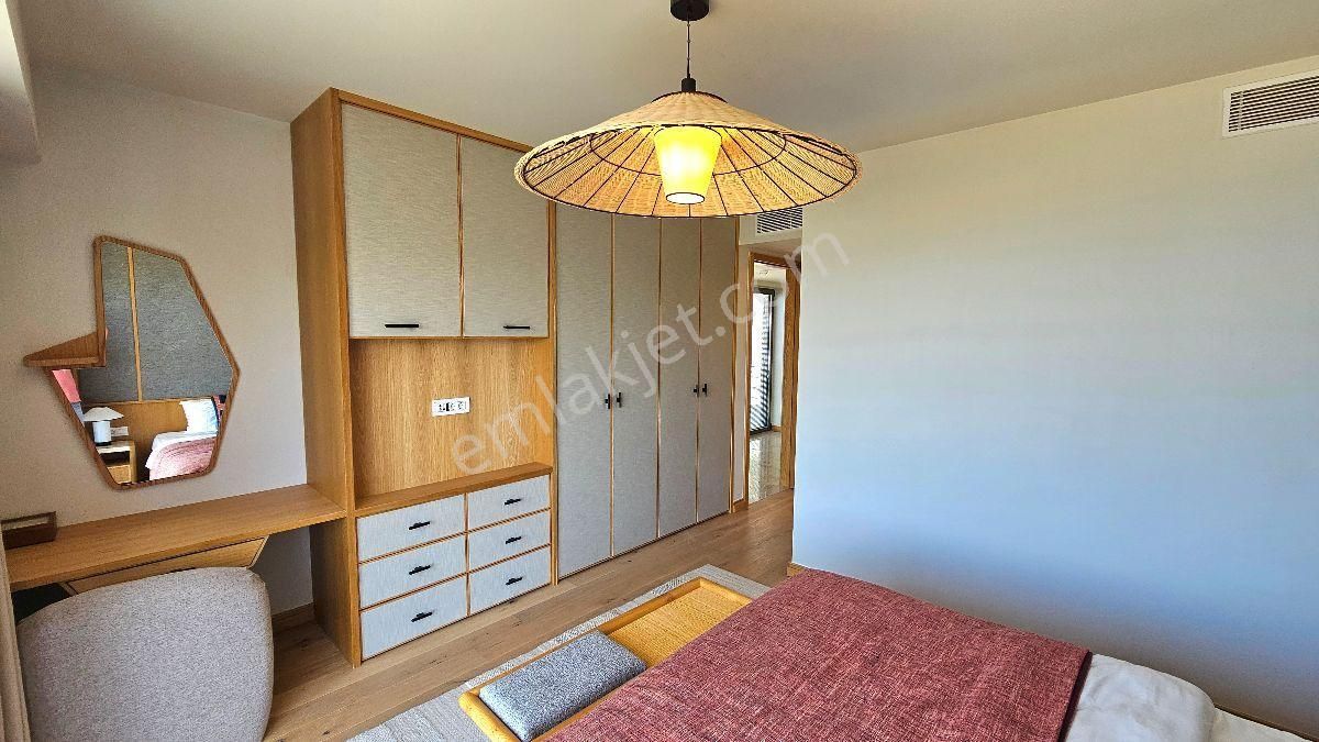 Bodrum Yalıkavakta Satılık Denize Sıfır Özel Plajlı Sitede Deniz Manzaralı Bahçeli 3+1 Villa - Görsel 32