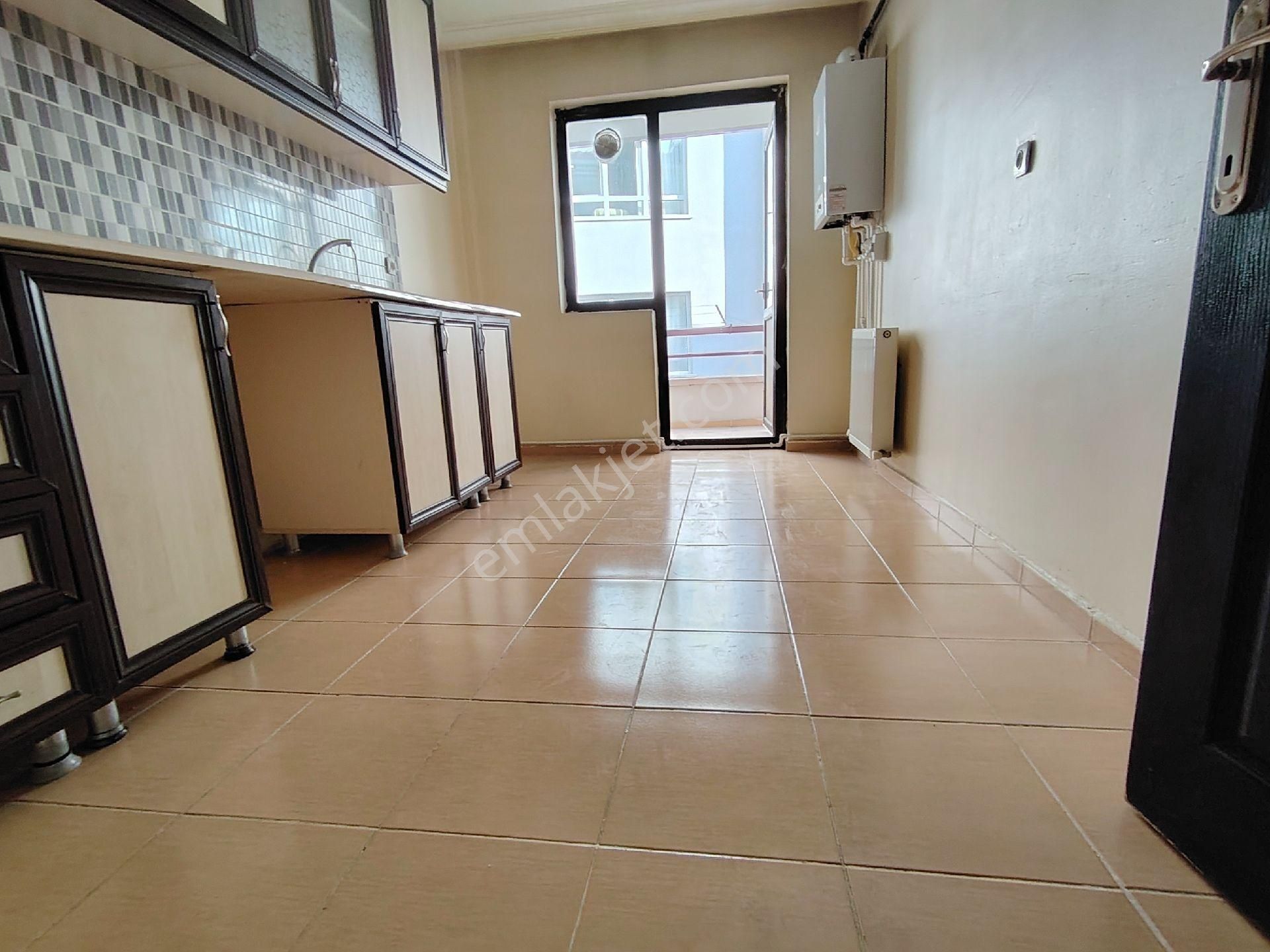 Şirintepe Mah 2.katta 3+1 Çift Balkonlu Kiralık Daire