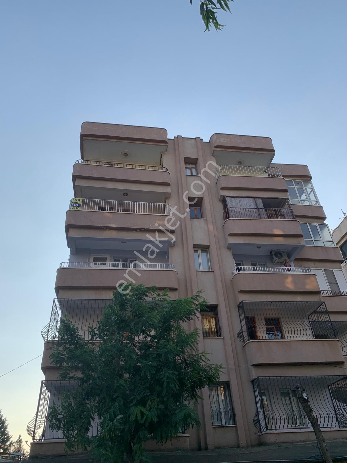 Kiralık Arakat Doğalgazlı Kllima 4 Balkon Temiz