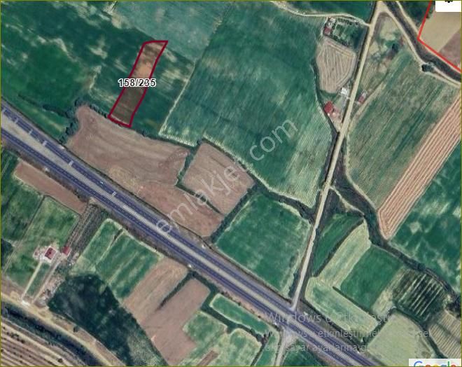Konya Seydişehir Beyşehir Yoluna 80 Metre Satılık Tarla Hissesi 805 M2 Yol Var