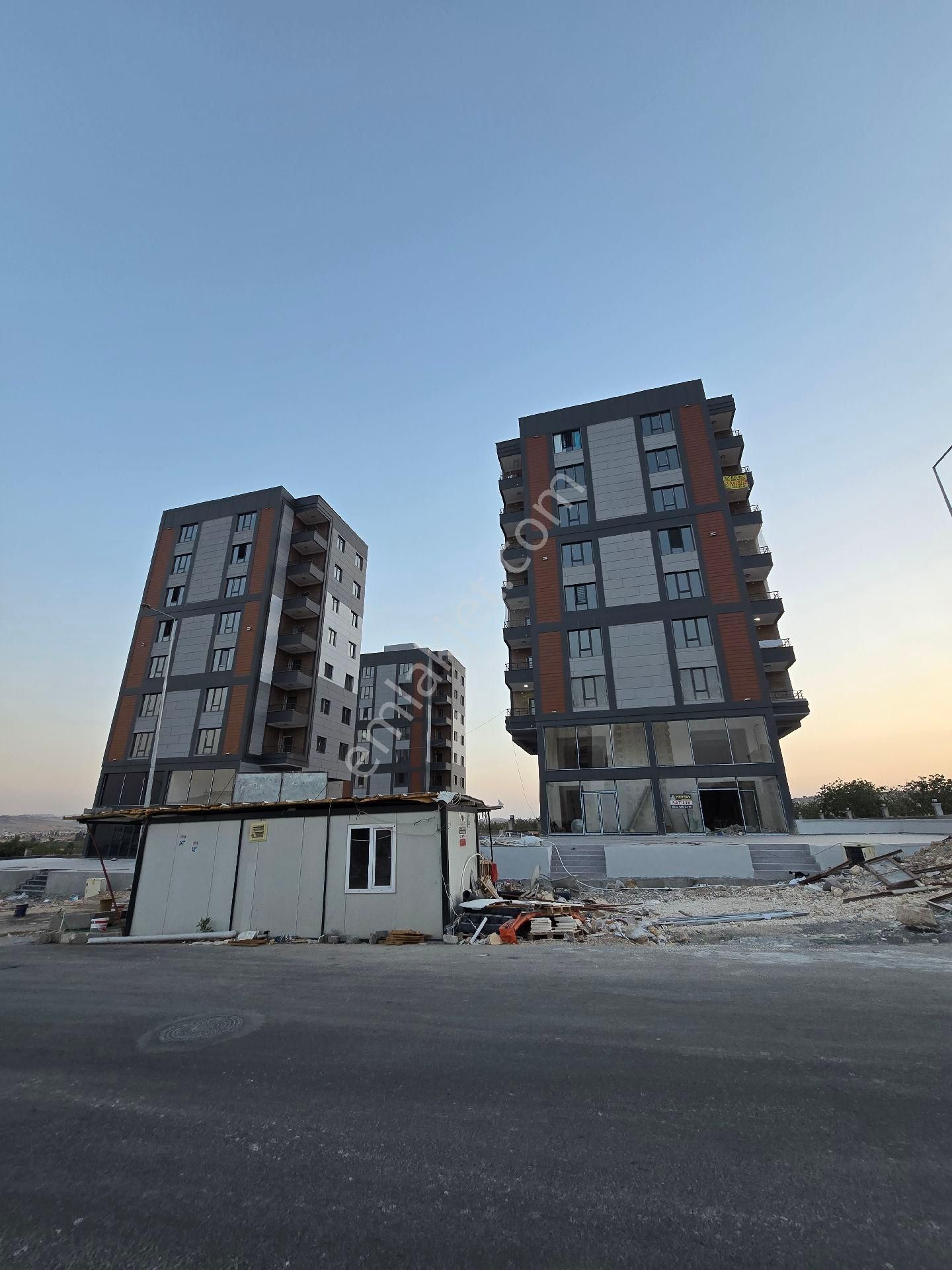 Satılık 2+1 Sıfır Geniş Full Yapılı