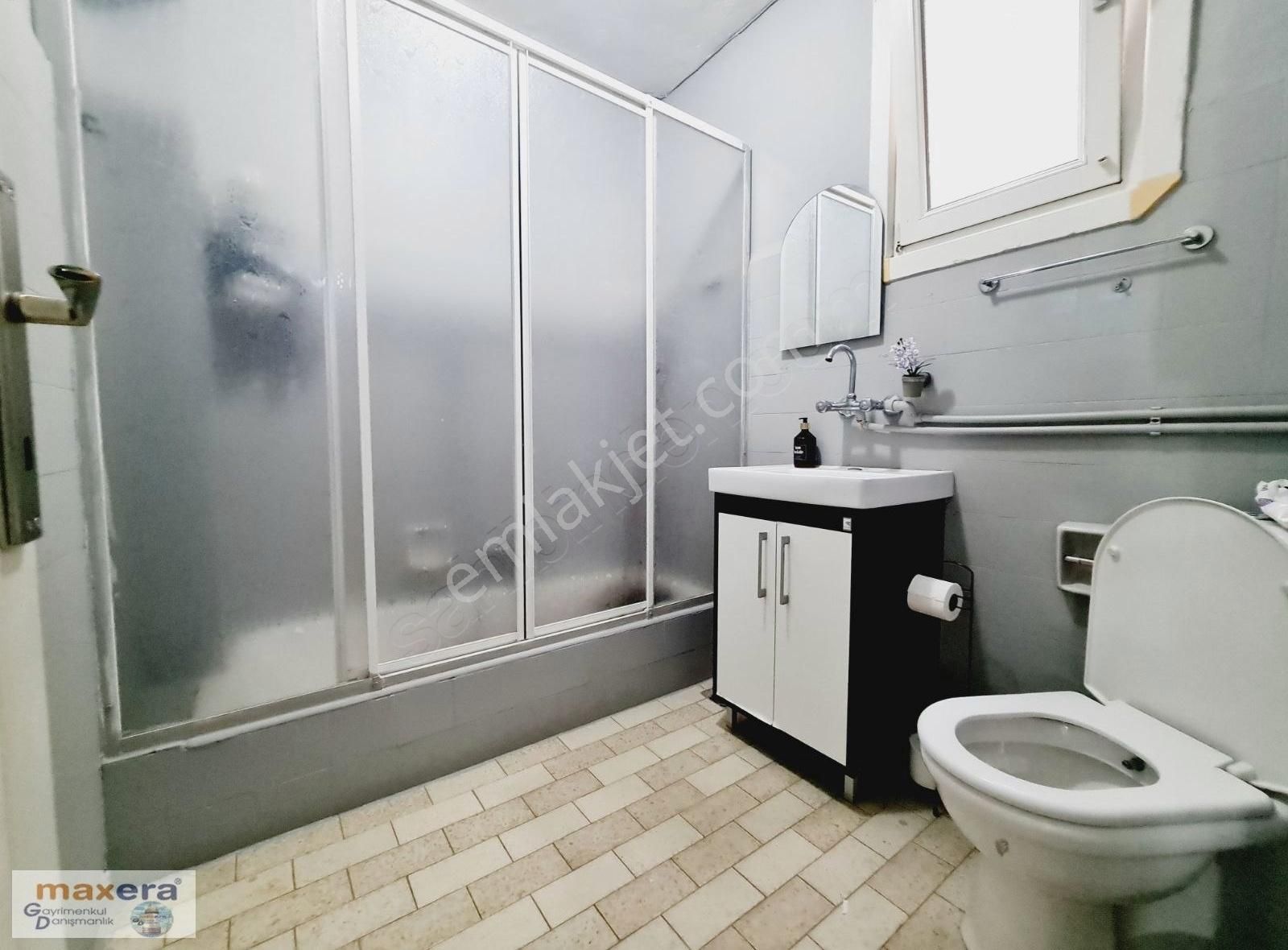 Yücetarla Üzerinde Meydana Marmarya Yakın 120m2 3+1 Otoparklı