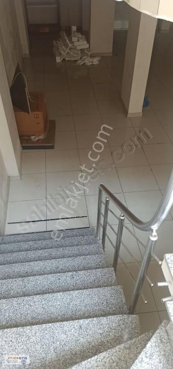Canpark Avm Karşısında Güleryüz Sokakta Kullanışlı,yüksek Tavan