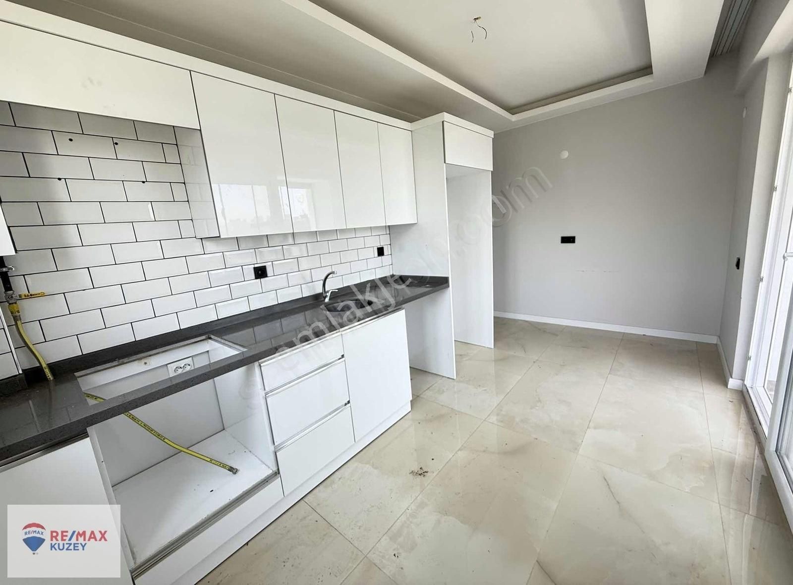 Yerden Isıtmalı, Ebeveyn Banyolu Kiralık 3+1 Daire