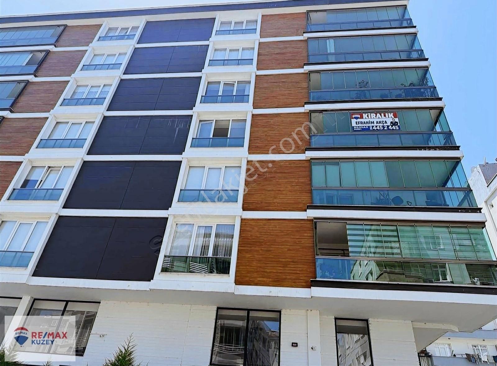 Atakum Da Tramvayın Altında Denize Sadece 300 Metre Kiralık 4+1