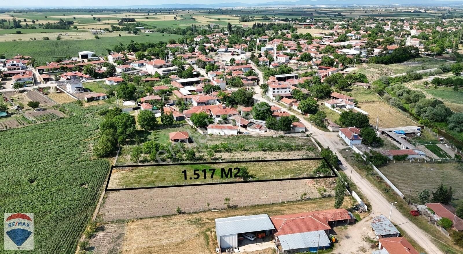 Lüleburgaz Karaağaç Köyünde Satılık 1.517 M2 Konut İmarlı Arsa